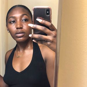 Meet your Posher, Amber